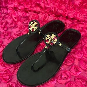 Tory Burch mini miller Logo Plaque Slides